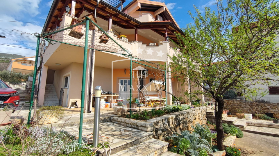 House, 230 m2, For Sale, Obrovac - Kruševo